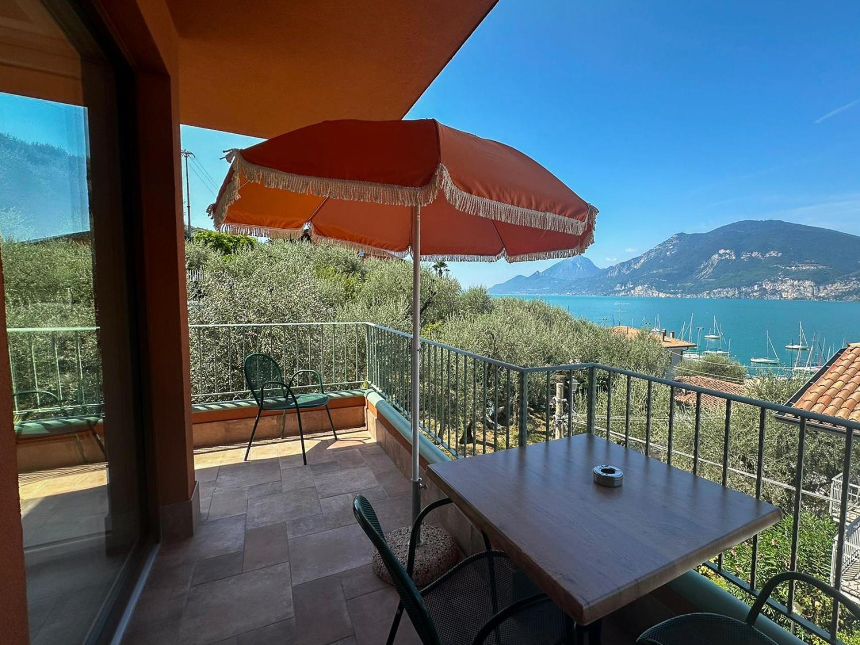 Hometerra Brenzone sul Garda Kültér fotó